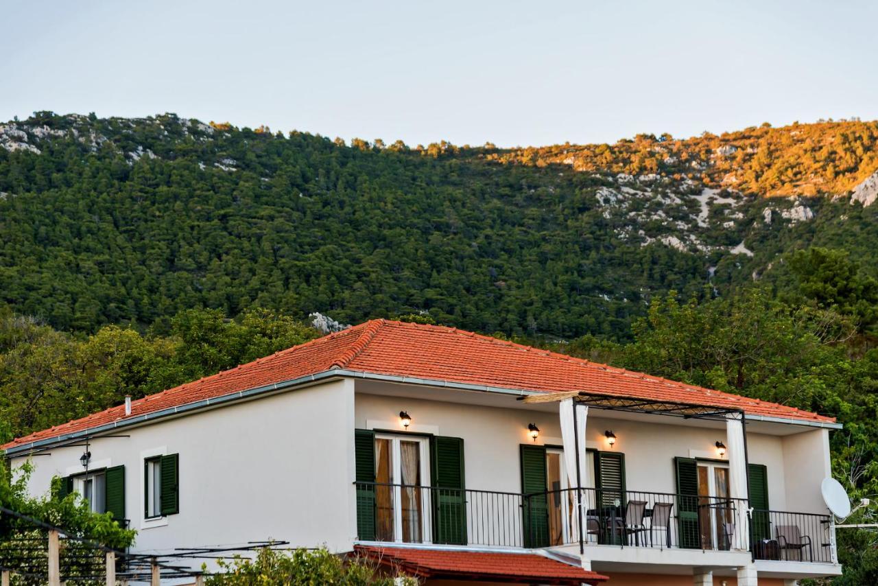 شقة Casa Katalina Komiža المظهر الخارجي الصورة